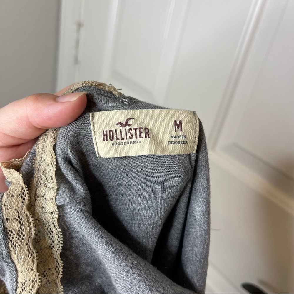 Y2K Hollister Grey Tan Lace V-Neck Fitted Cami Top Sz M Mcbling Coquette Dainty - Picture 6 of 7